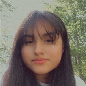 Meet your Posher, Adriana